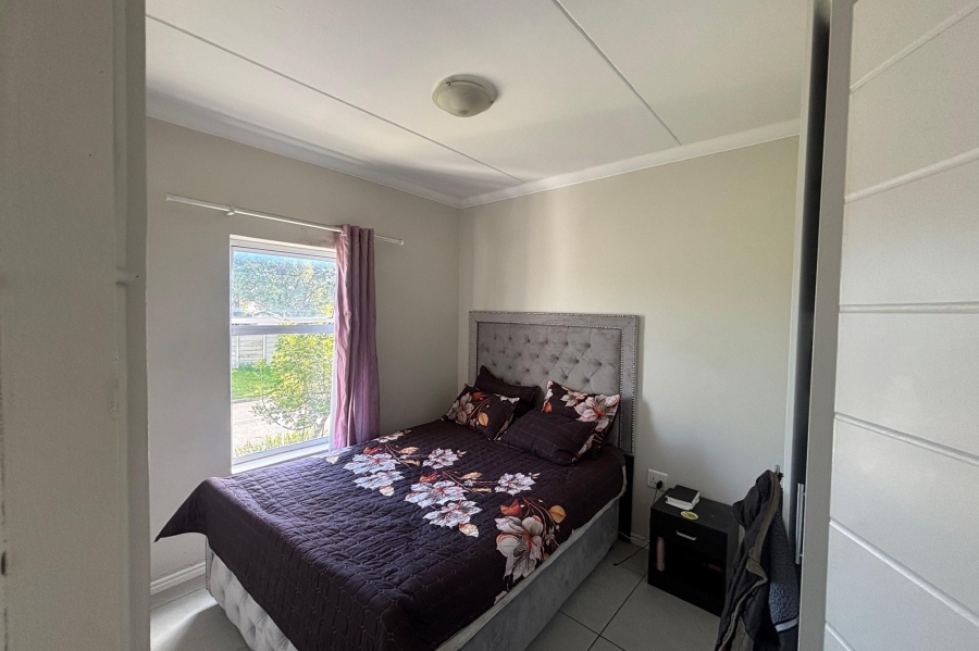 2 Bedroom Property for Sale in Table View Western Cape